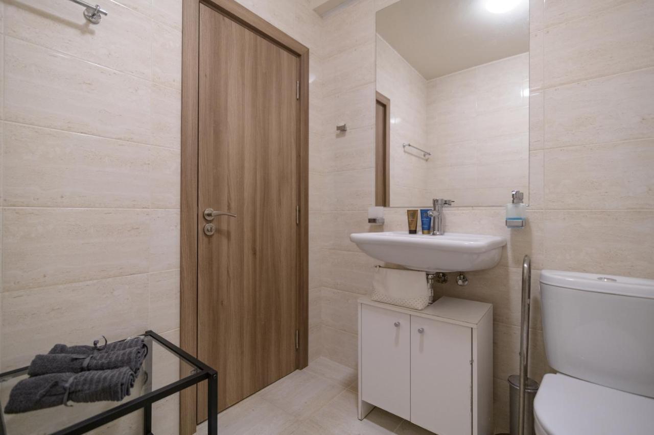 Мarelis Luxe Port Apartment Varna Dış mekan fotoğraf