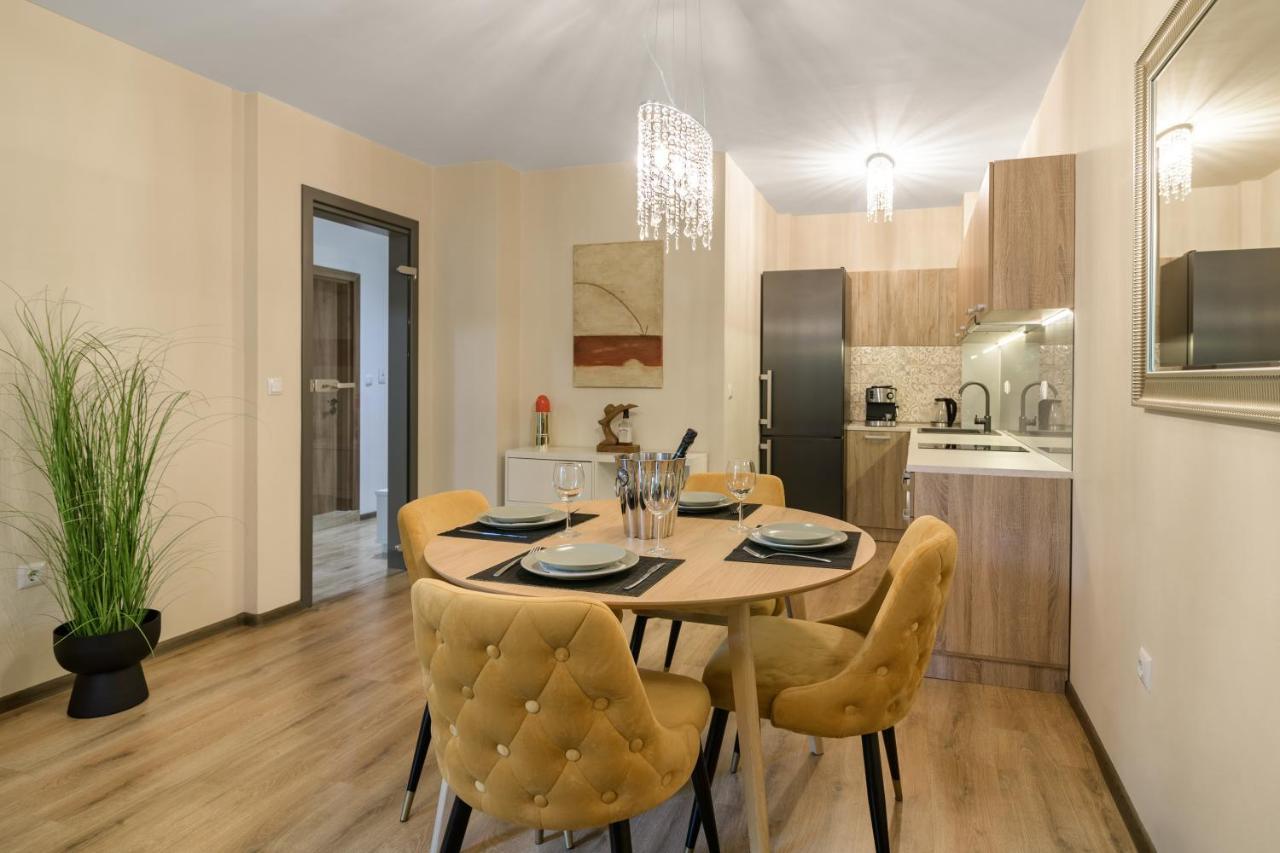 Мarelis Luxe Port Apartment Varna Dış mekan fotoğraf
