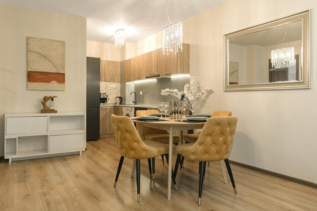 Мarelis Luxe Port Apartment Varna Dış mekan fotoğraf
